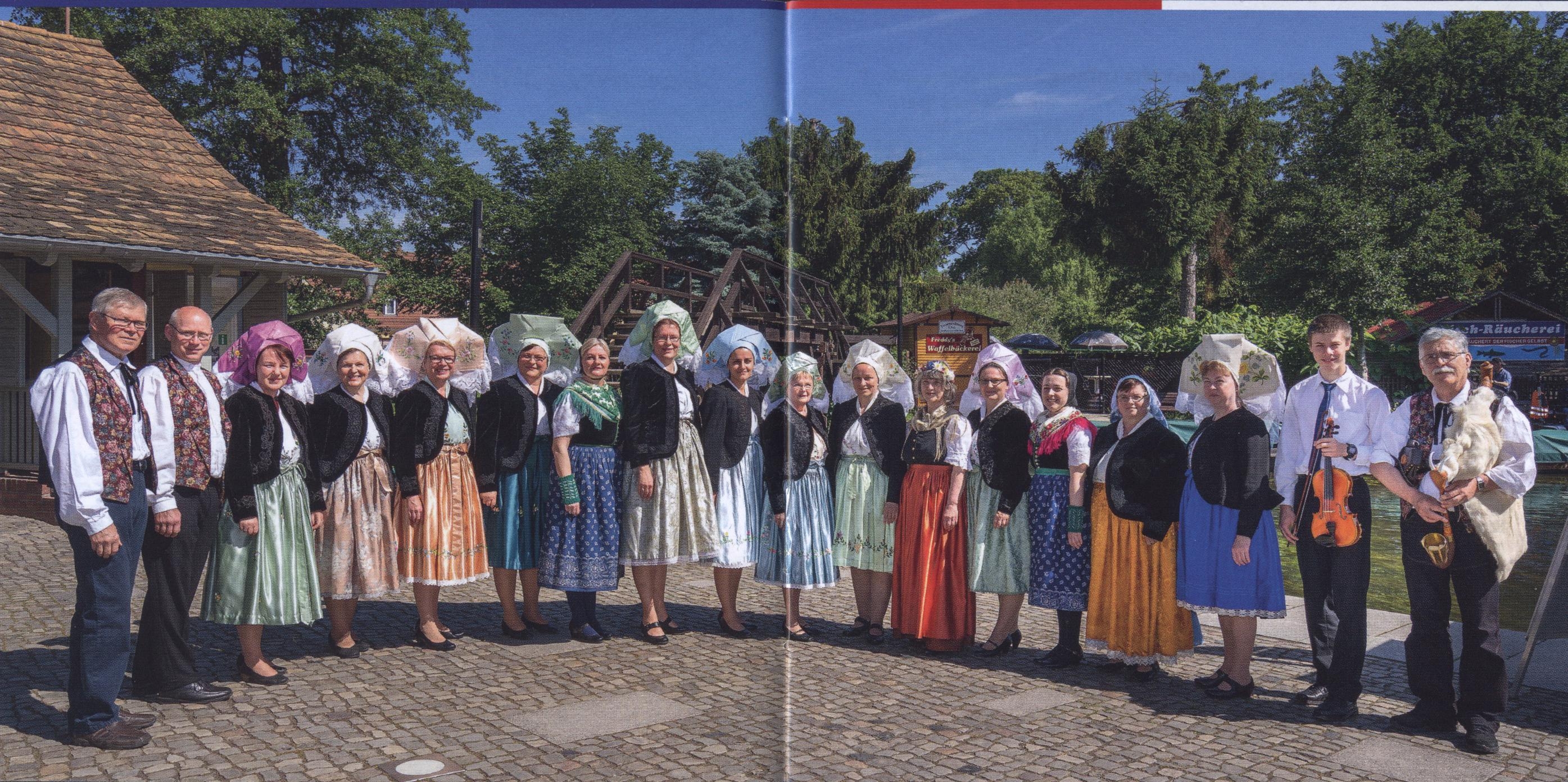 Anka, ty brune wócko – z „Łužycu‟ pśez lěto